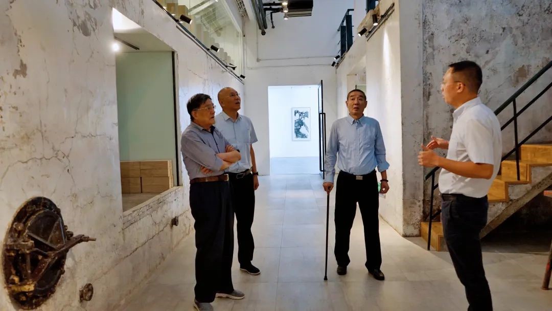 1664159060854153.jpg 1664159060854153.jpg